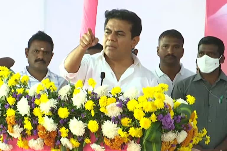 Minister ktr demanded pm modi apologize to telangana people