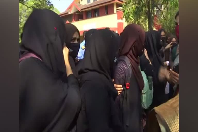 Karnataka hijab issue