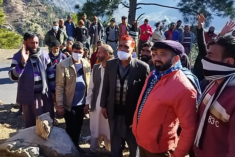 DDC member Laid foundation of Kundi Dandhala link road in ramban