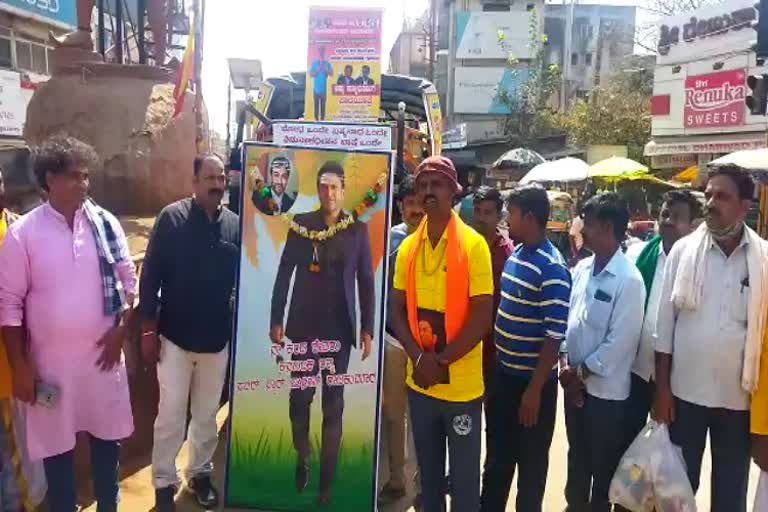 puneeth rajkumar fan padayatra to bangalore kanteerava studio from hubli