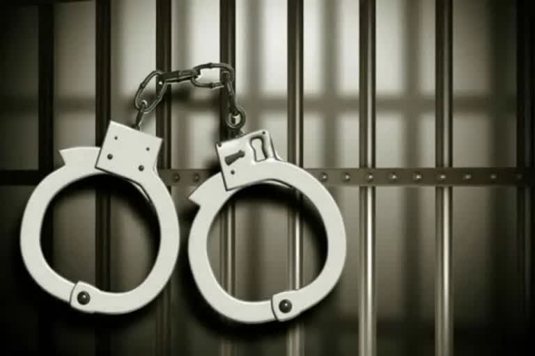 police-arrest-girl-for-inciting-suicide-in-chennai