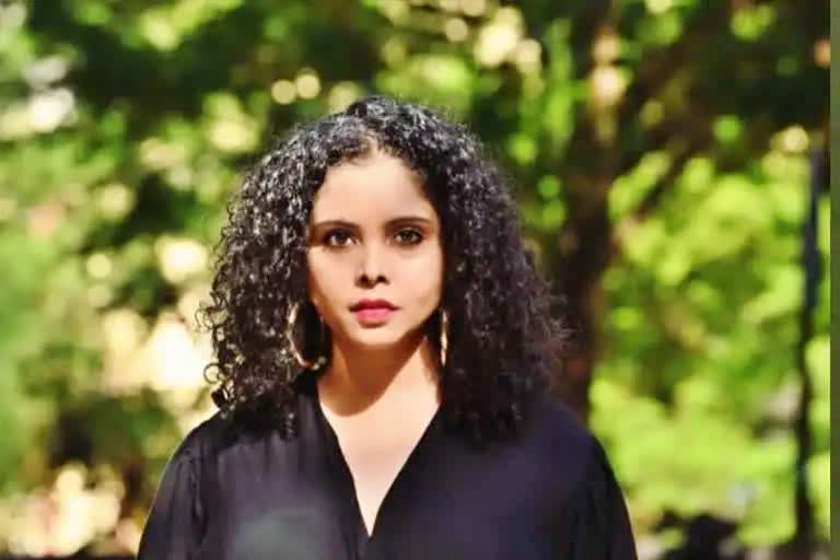 Journalist Rana Ayyub Frozen In Money Laundering Probe, Journalist Rana Ayyub news, Journalist Rana Ayyub probe, ಮನಿ ಲಾಂಡರಿಂಗ್ ತನಿಖೆ ಸಿಲುಕಿದ ಪತ್ರಕರ್ತೆ ರಾಣಾ ಅಯ್ಯುಬ್, ಪತ್ರಕರ್ತೆ ರಾಣಾ ಅಯ್ಯುಬ್ ಸುದ್ದಿ, ಪತ್ರಕರ್ತೆ ರಾಣಾ ಅಯ್ಯುಬ್ ಹಣ ವರ್ಗಾವಣೆ ತನಿಖೆ,