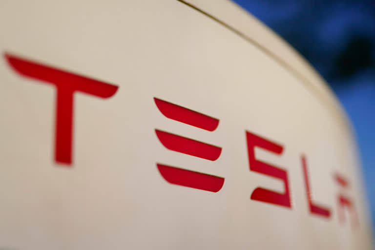 California accuses Tesla of alleged discrimination at plant