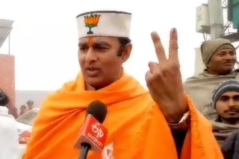 FIR registered against Meerut BJP MLA Sangeet Som for assault