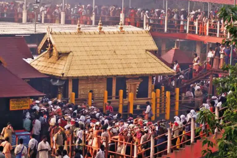 Sabarimala kumbha masa Puja permission for Vaccine Certificate holders  permission for Vaccine Certificate holders for Sabarimala kumbha masa Puja pilgrimage  ശ​ബ​രി​മ​ല കും​ഭമാ​സ ​പൂ​ജ  വാക്‌സിൻ സ​ര്‍​ട്ടി​ഫി​ക്കറ്റുള്ളവർക്ക് കും​ഭ മാ​സ ​പൂ​ജയ്ക്ക് പ്രവേശനം  ശ​ബ​രി​മ​ല കും​ഭമാ​സ ​പൂ​ജ തീ​ര്‍​ഥാ​ട​നം കൊ​വി​ഡ് പ്രോ​ട്ടോ​കോ​ള്‍ പാ​ലിച്ച്  പത്തനംതിട്ട ജി​ല്ലാ ക​ലക്ട​ര്‍ ഡോ ദിവ്യ എ​സ് അ​യ്യ​ര്‍  Sabarimala kumbha masa Puja pilgrimage