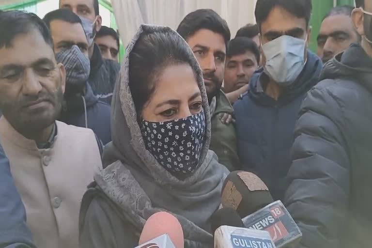 delimitation-in-j-and-k-done-only-to-benefit-bjp-says-mehbooba-mufti