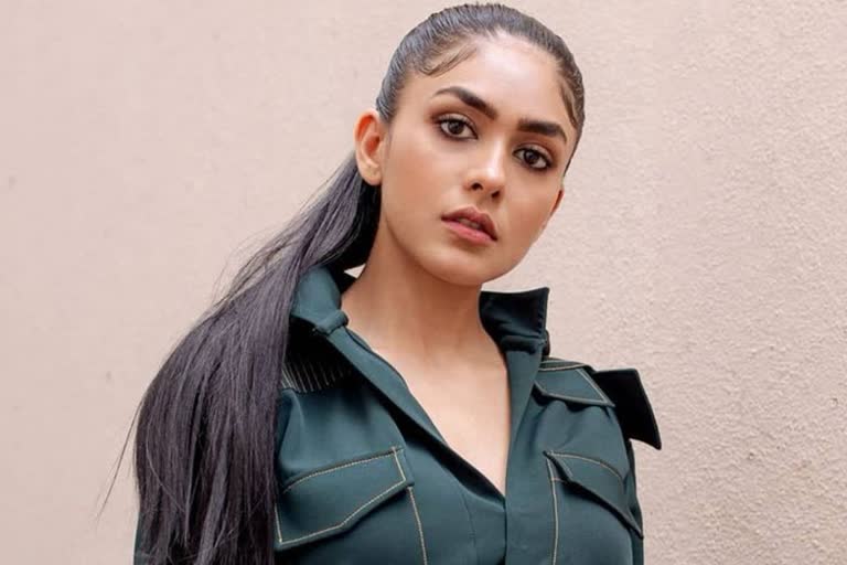 Mrunal Thakur