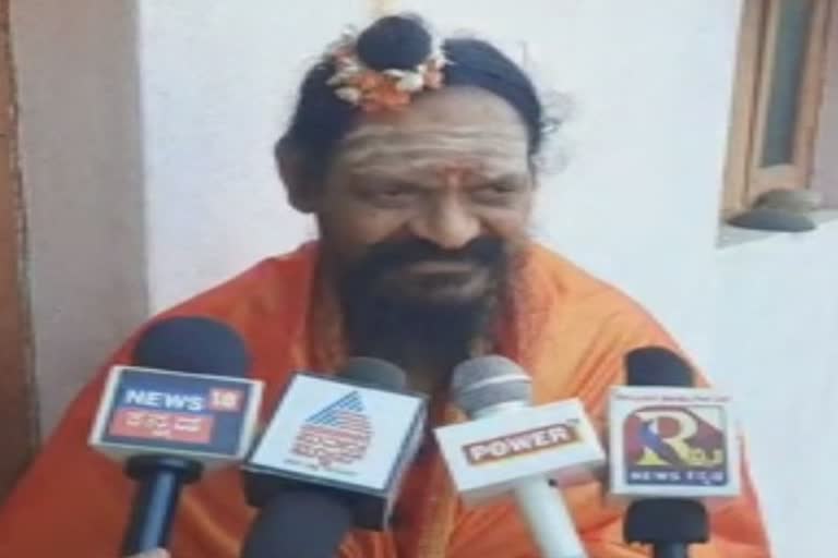 Dr. Mahadeva Shivacharya Sri