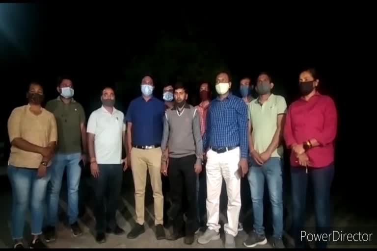 ગેરકાયદે વિદેશગમન: દિલ્હી અને કલકત્તાથી 15 ગુજરાતીઓને એજન્ટની ચિંગુલમાંથી છોડાવ્યા