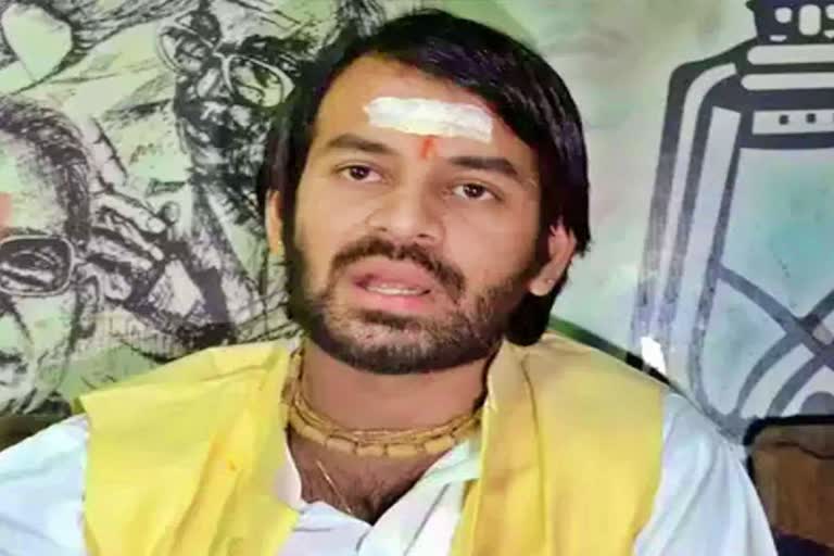 stone pelting on tej pratap yadav house in patna