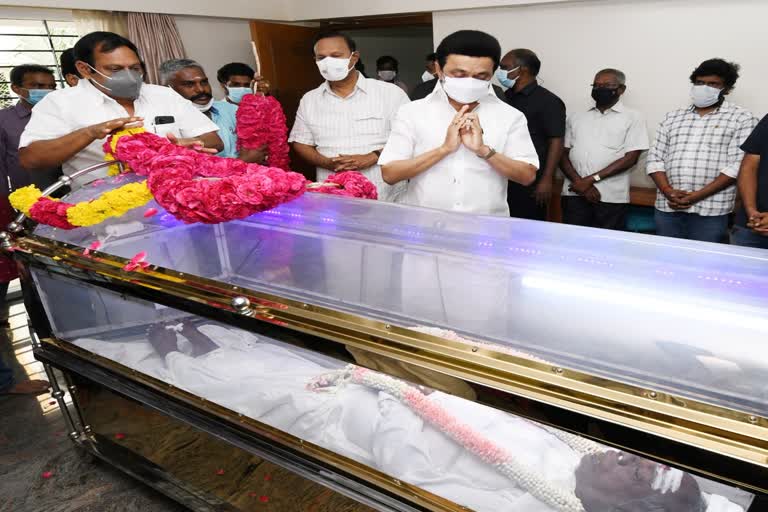 tn-cm-condolences-for-death-of-mhc-judge-raviraj-pandiyan