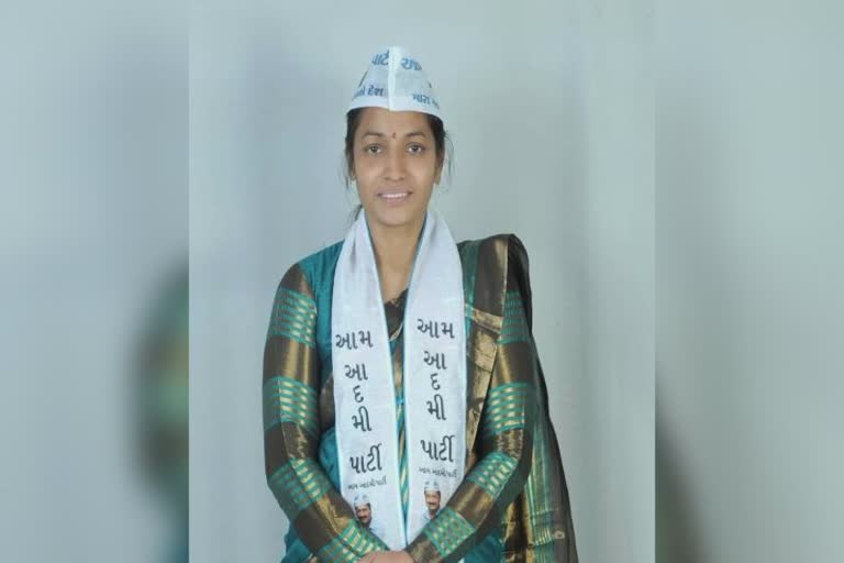 Surat AAP Corporator Suspended : લ્યો, વધુ એક કોર્પોરેટર ખરી પડવાની નોબત આવી, પાર્ટીએ તગેડી મૂક્યાં