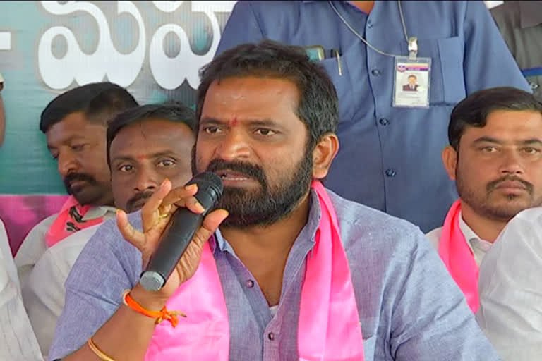 SRINIVAS GOUD ON CM KCR: 'కేసీఆర్ ​లాంటి వ్యక్తి దేశ రాజకీయాల్లోకి రావాలి'