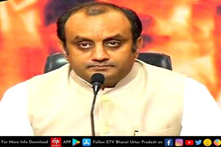 sudhanshu trivedi  lucknow latest news  etv bharat up news  UP Assembly Election 2022  Uttar Pradesh Assembly Election 2022  UP Election 2022 Prediction  UP Election Results 2022  UP Election 2022 Opinion Poll  UP 2022 Election Campaign highlights  UP Election 2022 live  UP Election 2022 Prediction  UP Election Results 2022  UP Election 2022 Opinion Poll  अखिलेश यादव के लिए भाईचारे  भाईचारे का मतलब  केवल माफिया भाई  सुधांशु त्रिवेदी  Sudhanshu Trivedi Says  Brotherhood means for Akhilesh Yadav  only mafia brothers support  राज्यसभा सदस्य सुधांशु त्रिवेदी  समाजवादी पार्टी के अध्यक्ष अखिलेश यादव  आजम खान और उनके बेटे अब्दुल्ला आजम  सपा अध्यक्ष पर निशाना  मुख्तार अंसारी और अतीक अहमद