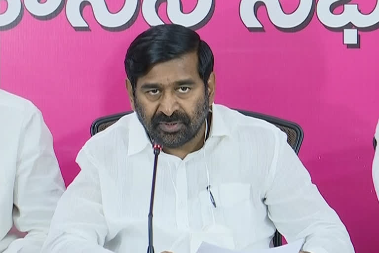 Minister Jagadeesh reddy demand apologize from bandi sanjay and kishan reddy