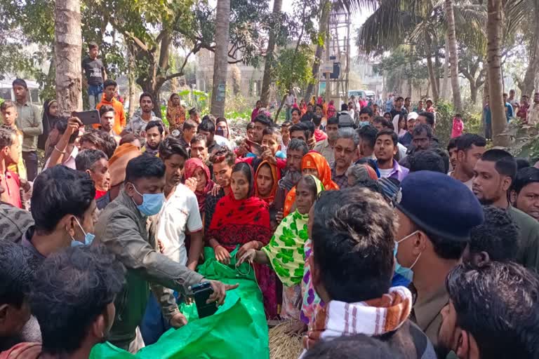 Agitation in Bhangar for Housewife Murder