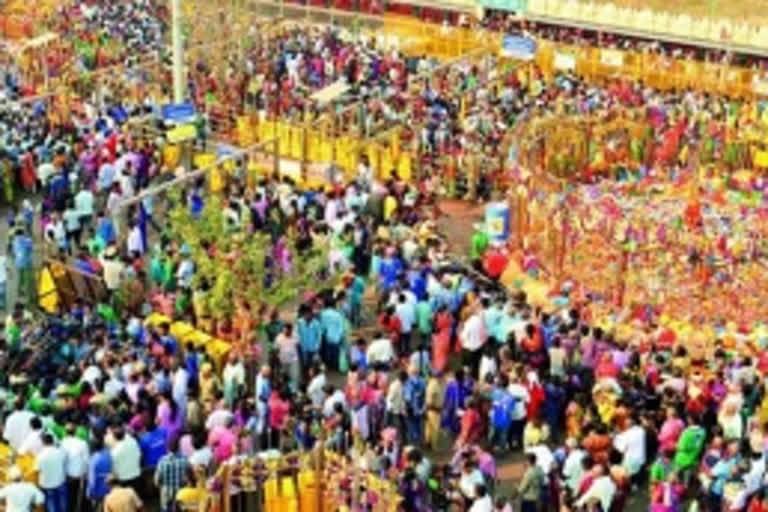 Mega tribal festival Medaram Jatara begins in Telangana