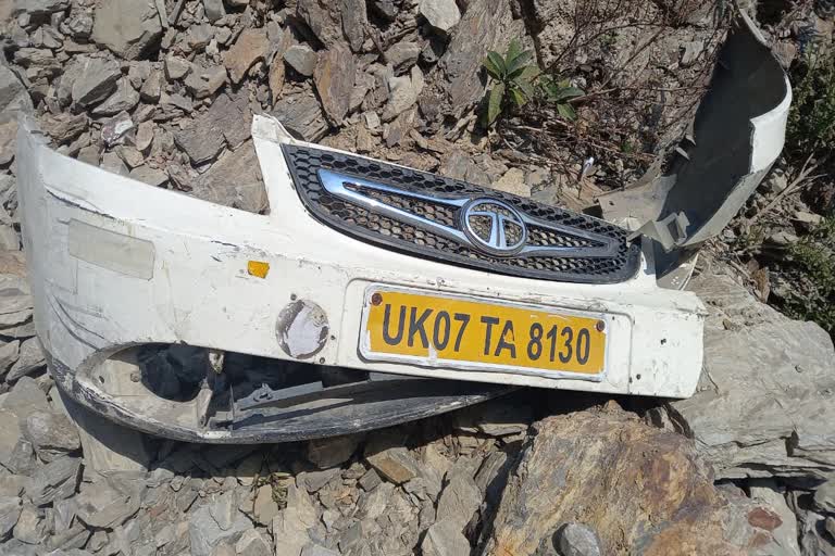 Road accident in mussoorie