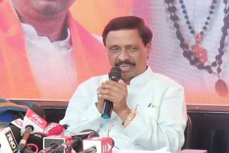 vinayak raut criticize narayan rane