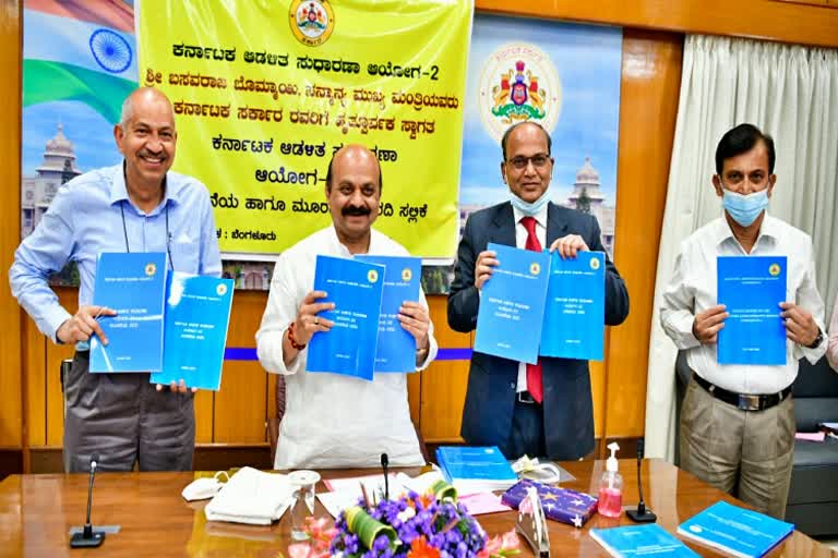 Karnataka Administrative Reform Commission submitted reports to CM