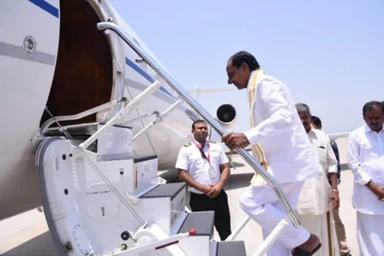 Cm Kcr Mumbai Tour