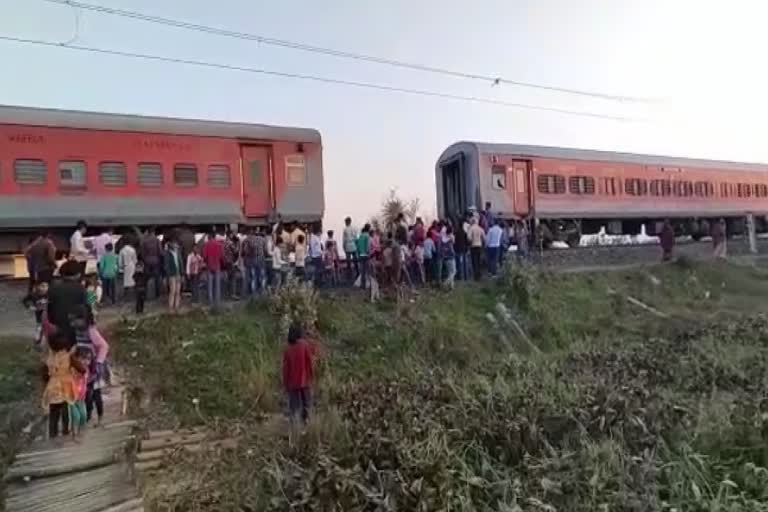 Swatantra Senani Express Train