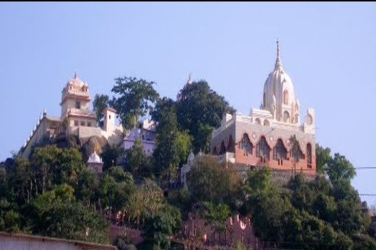 jabalpur pisanhari ki madiya jain temple story