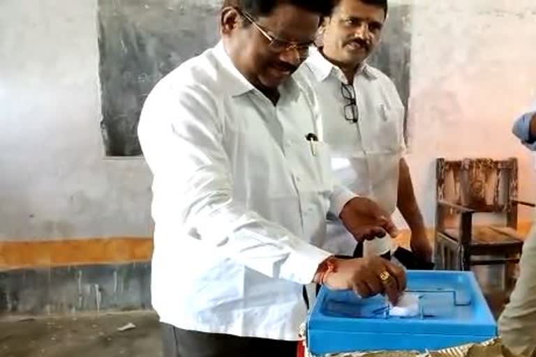 paralakhemundi mla casts his voting for panchayat election