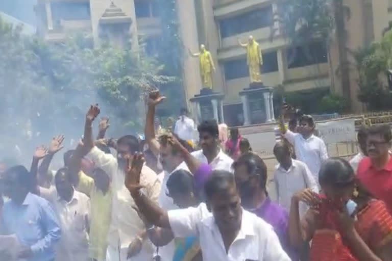Tamil nadu Urban Civic polls DMK wins  Tamil nadu Urban Civic polls  തമിഴ്‌നാട് തദ്ദേശ സ്വയംഭരണ സ്ഥാപനങ്ങളിലേക്കുള്ള തെരഞ്ഞെടുപ്പ്  ഡിഎംകെ തമിഴ്‌നാട് തെരഞ്ഞെടുപ്പ്