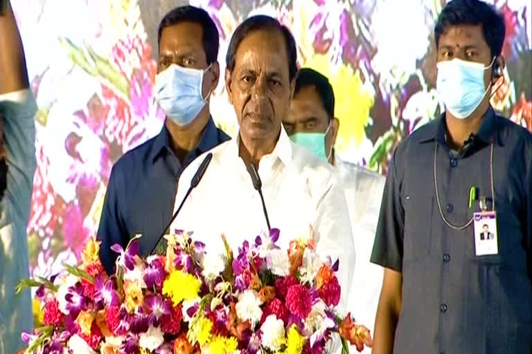 CM KCR