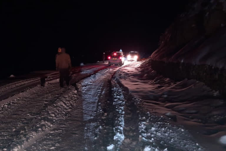 Tourists stranded in Lahaul Spiti