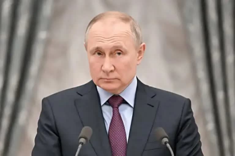 EU to freeze Putin assets