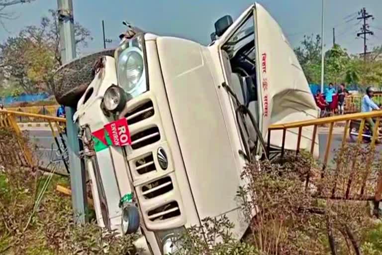 Three injured in road accident in Patna