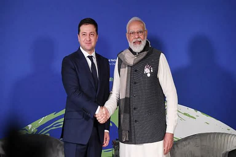 PM reiterated his call for immediate cessation of violence  PM MODI HELD TALKS WITH UKRAINE PRESIDENT VOLODYMYR ZELENSKYY  UKRAINE PRESIDENT VOLODYMYR ZELENSKYY  VOLODYMYR ZELENSKYY CALL MODI  യുക്രൈനിലെ അക്രമങ്ങൾ ഉടൻ അവസാനിപ്പിക്കണമെന്ന് മോദി  യുക്രൈനിലെ പ്രശ്‌നങ്ങൾ ചർച്ചയിലൂടെ പരിഹരിക്കണമെന്ന് മോദി  റഷ്യ - യുക്രൈൻ യുദ്ധത്തിൽ മോദി