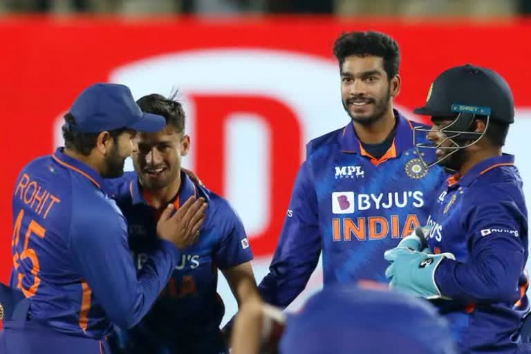 IND vs SL T-20: ଶ୍ରୀଲଙ୍କା ବିପକ୍ଷରେ ଭାରତର ଦମଦାର ପ୍ରଦର୍ଶନ, ୩-୦ରେ ହତେଇଲା ସିରିଜ