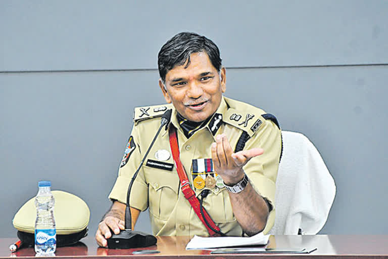 AP DGP about viveka Murder case