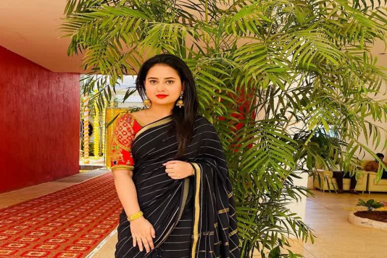 actress amulya gave birth to Twin boy babies