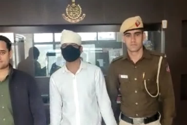 cyber cell arrested accused for harassing colleague on social media