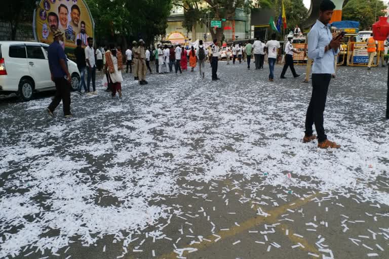 ಗಬ್ಬೆದ್ದ ಟ್ರಿನಿಟಿ ವೃತ್ತ