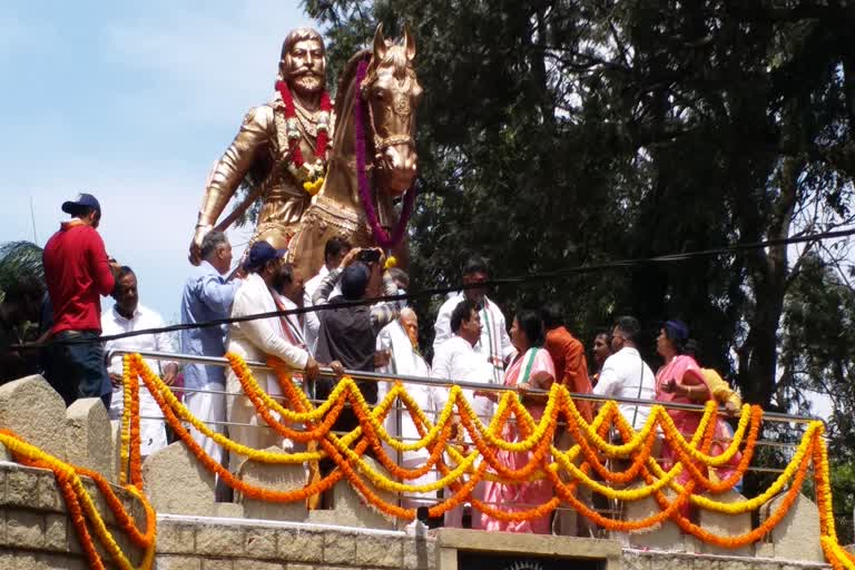 ಇಂದೂ ಸಹ ಪ್ರತ್ಯೇಕವಾಗಿಯೇ ಪಾದಯಾತ್ರೆಯಲ್ಲಿ ಭಾಗಿಯಾದ  ರಾಜ್ಯ ಕಾಂಗ್ರೆಸ್ ನಾಯಕರು!