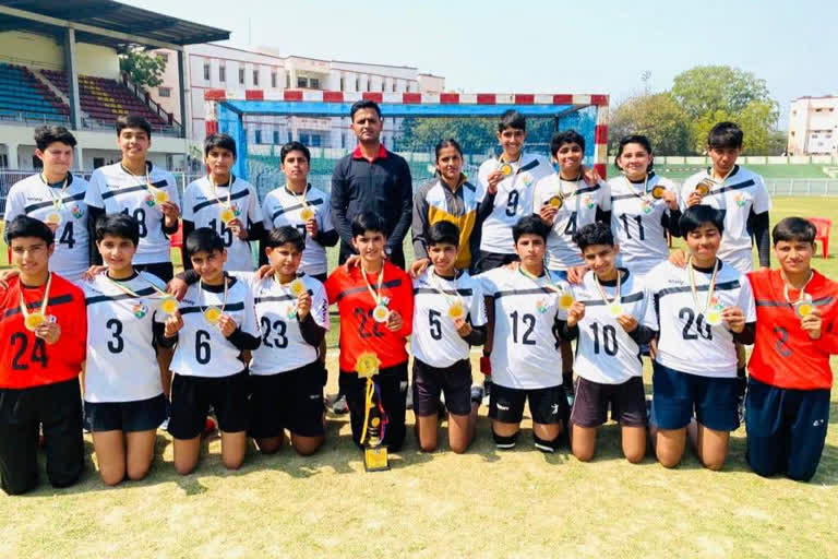 Himachal sub junior women handball team