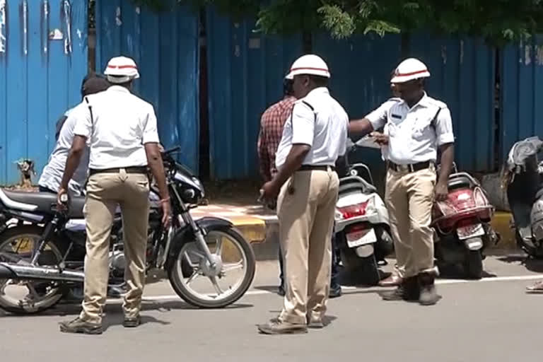 Traffic Pending Challan: 4రోజుల్లో 54లక్షల చలానాలు.. రాయితీలకు భారీ స్పందన