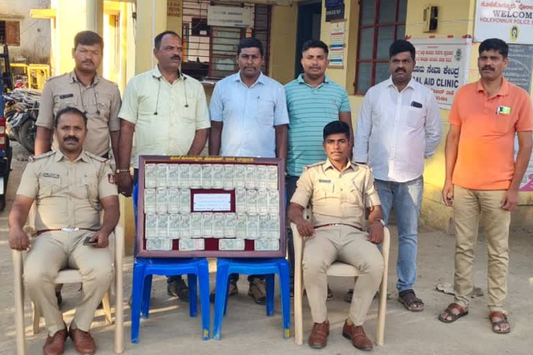 car diver arrested who stole his owner money in shivamogga