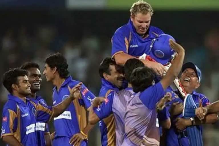 Rajasthan Royals pay tributes to Shane Warne