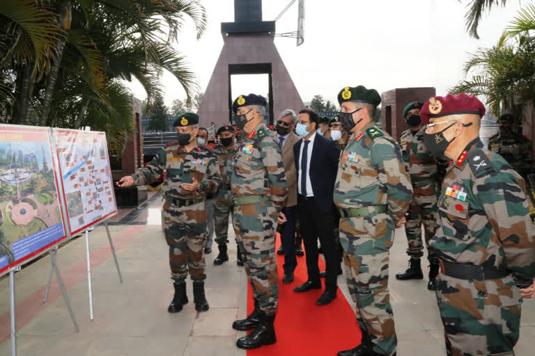 Western Command General Officer Commanding-in-Chief Lt Gen Nav K Khanduri Saturday reviewed the operational preparedness of the Tiger Division at Jammu.