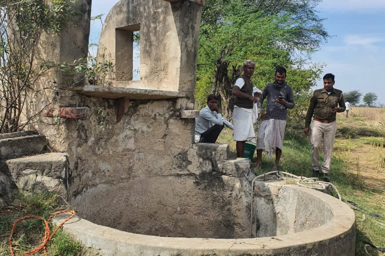 Mother and son die after falling into a well in Chaksu