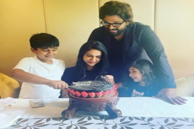 Allu Arjun and Sneha celebrated their 11th wedding anniversary