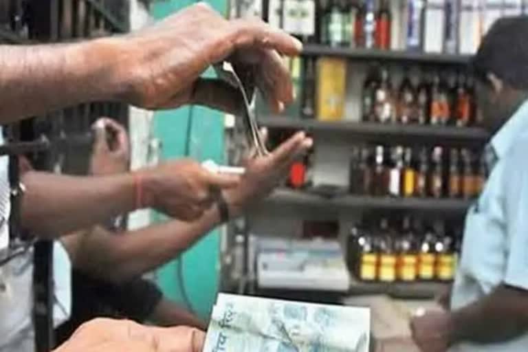 tamil nadu government increase the prices of liquor