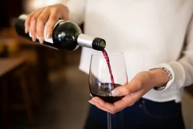 Wine with Meals Effects on on Type2 Diabetes