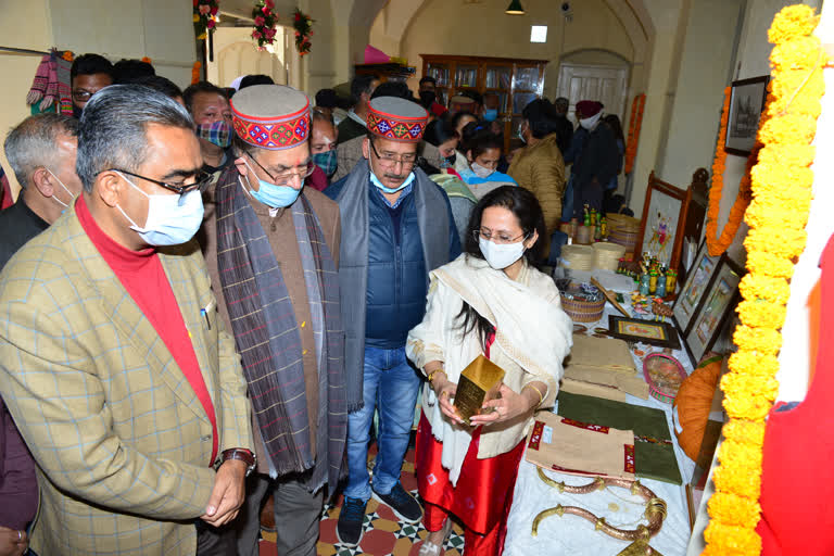 गेExhibition opening at Gaiety Theater